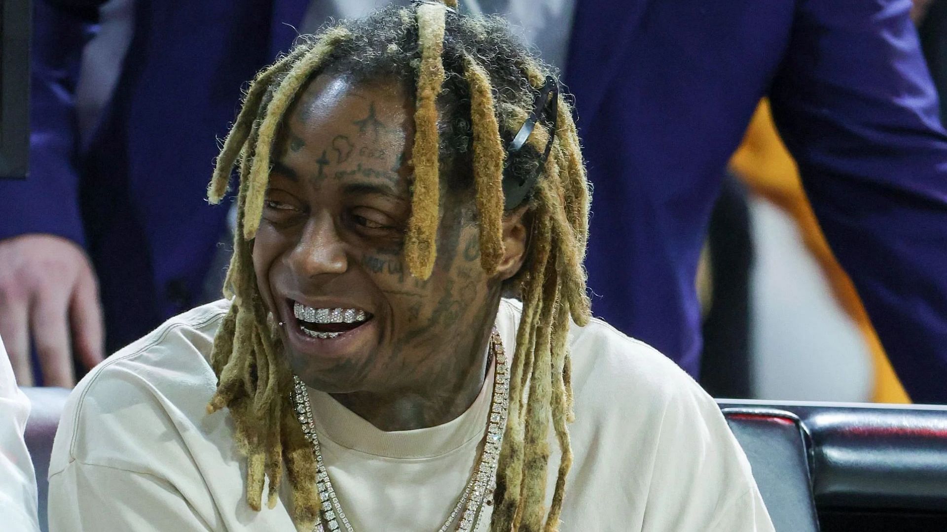Lil Wayne expresses desire to headline Super Bowl LIX halftime show in