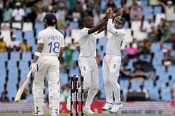 What happened on Day 1 of the 1st IND vs SA 2023-24 Test?