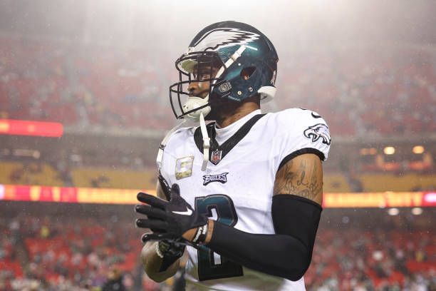 How old is Darius Slay?