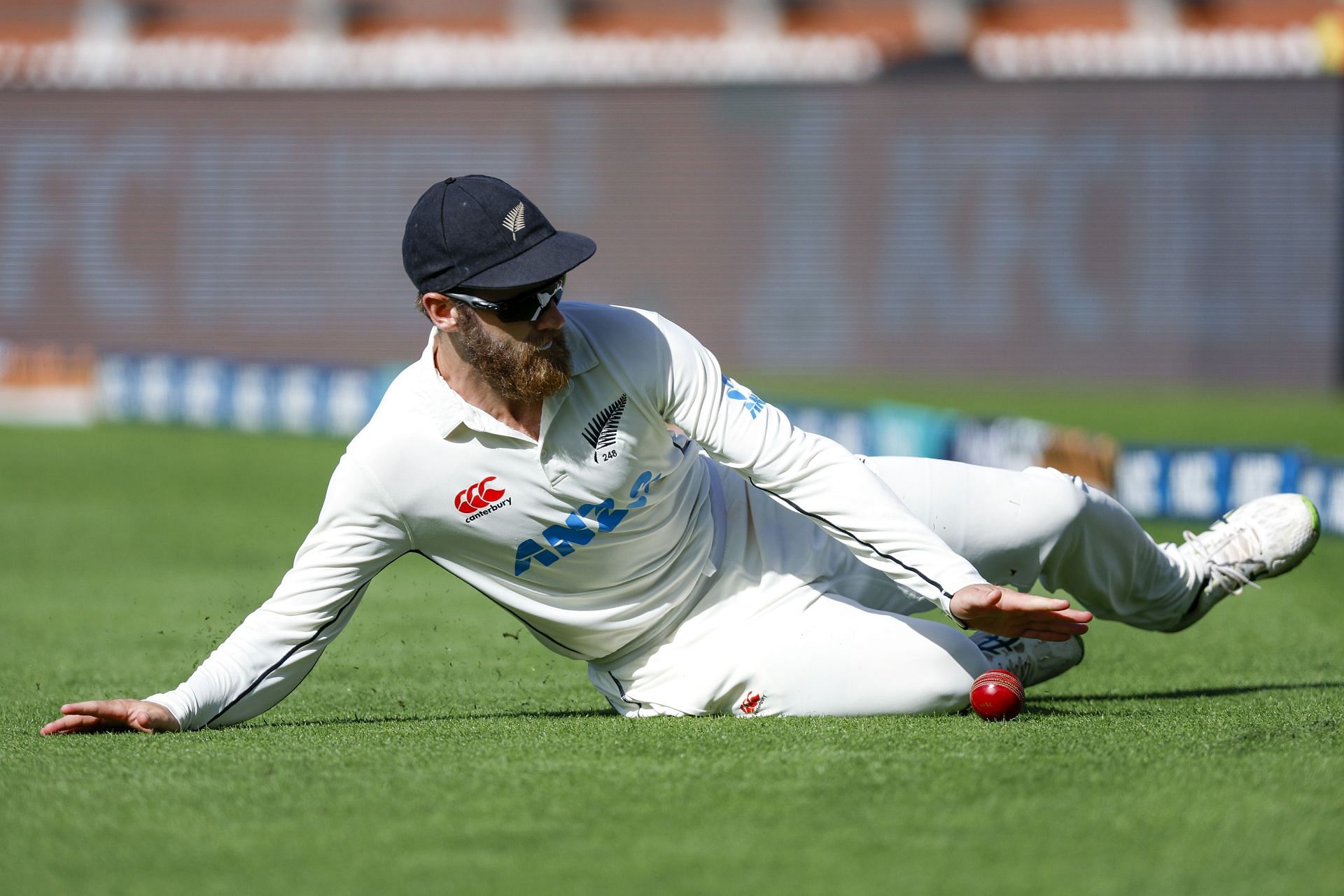Kane Williamson slides: New Zealand v Sri Lanka - 2nd Test: Day 3