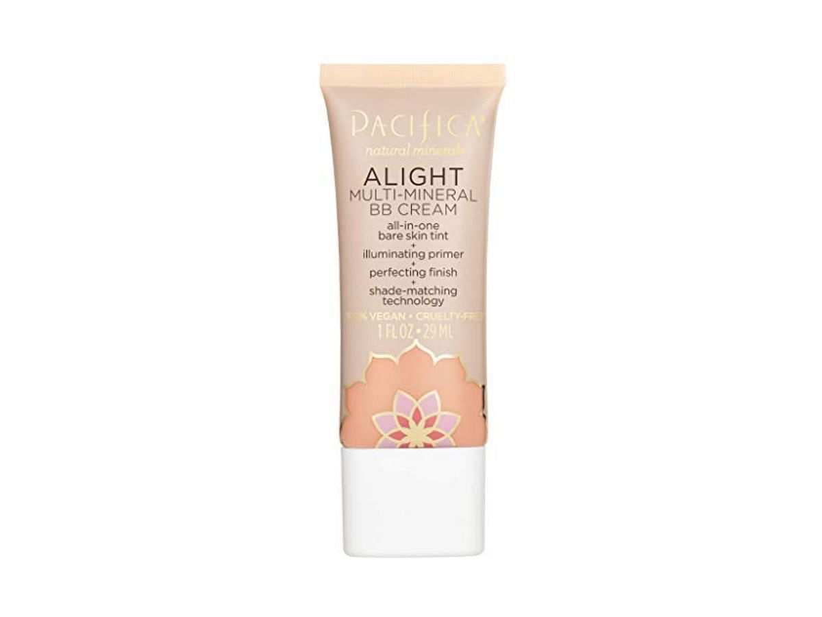 PACIFICA ALIGHT MULTI-MINERAL BB Cream (Image via Amazon)