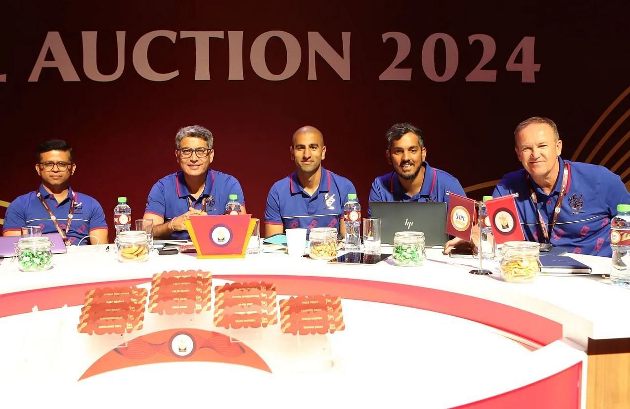 RCB had a poor IPL 2024 auction as they failed to find replacements for Harshal Patel and Wanindu Hasaranga (Image via IPL)