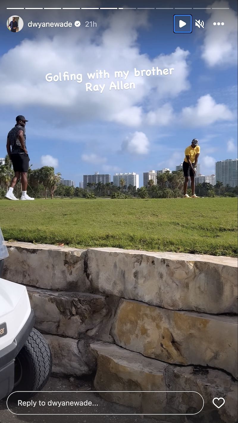 Dwyane Wade and Ray Allen on the golf course.