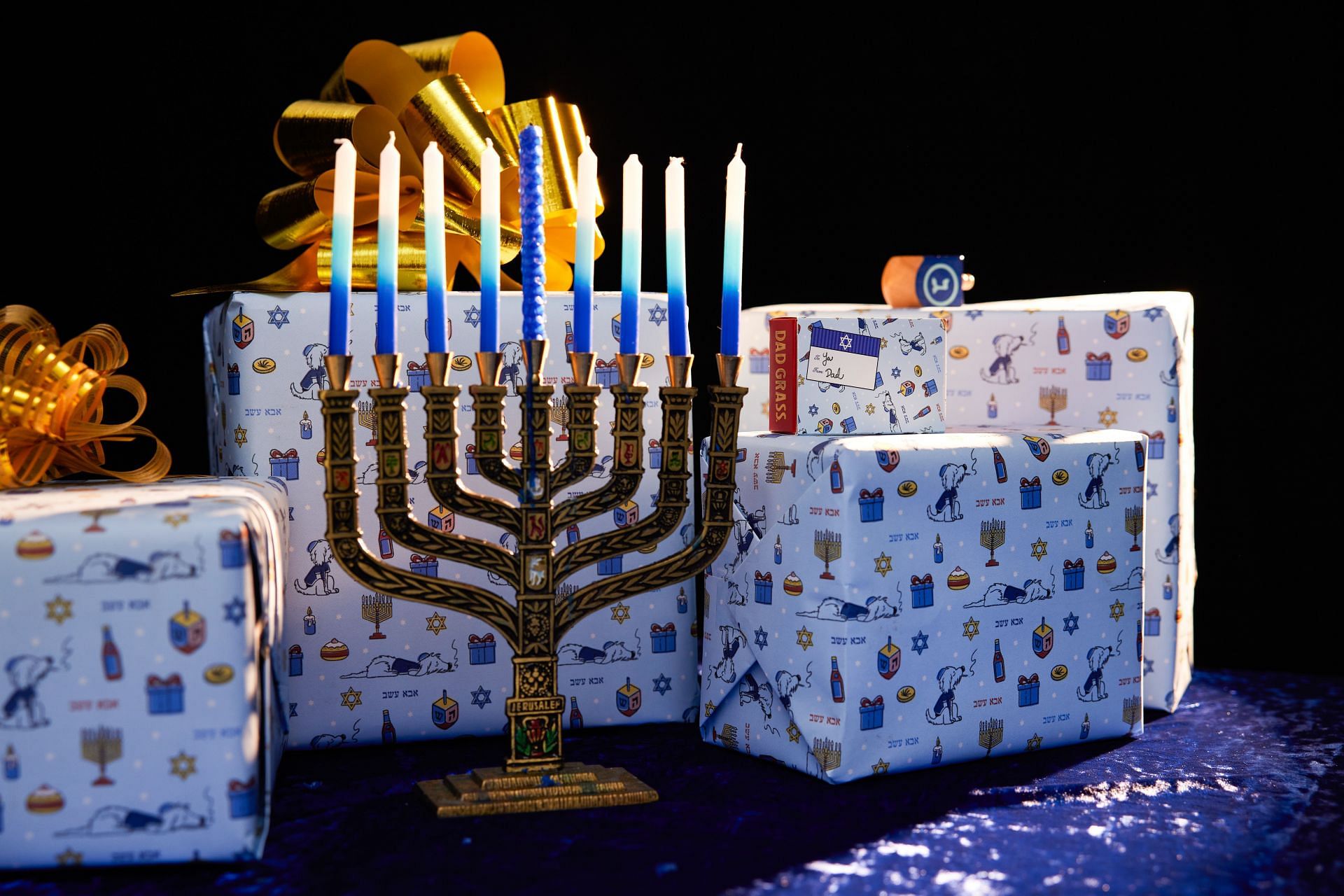 Traditional Hanukkah Foods (Image via Unsplash/Dad Grass)