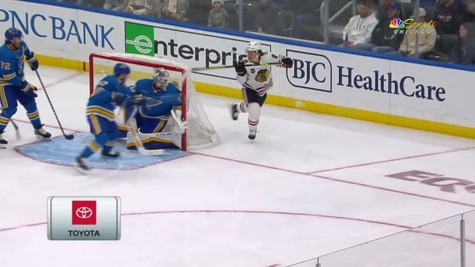 WATCH: Connor Bedard scores Michigan goal against St. Louis Blues
