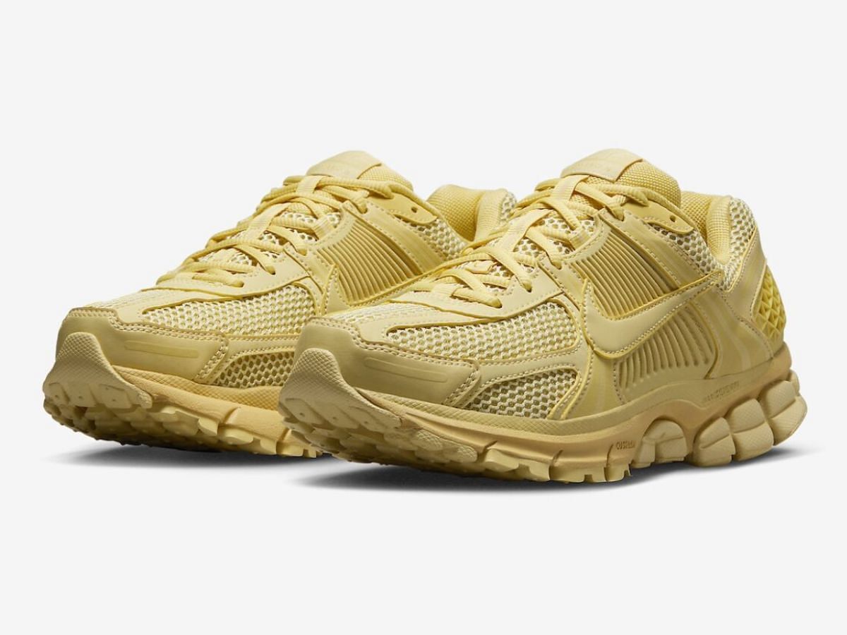 Nike Zoom Vomero 5 &ldquo;Saturn Gold&rdquo; sneakers