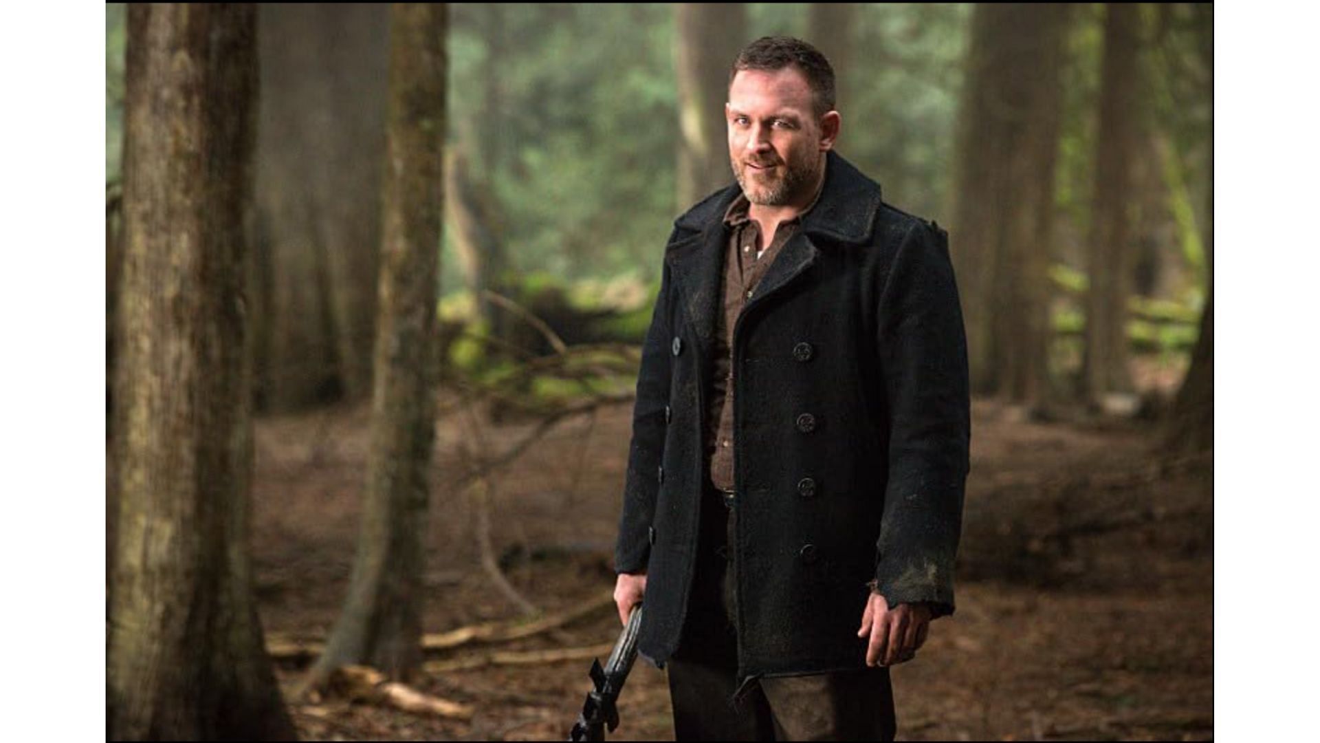 Ty Olsson plays a hitman (Image via CW)