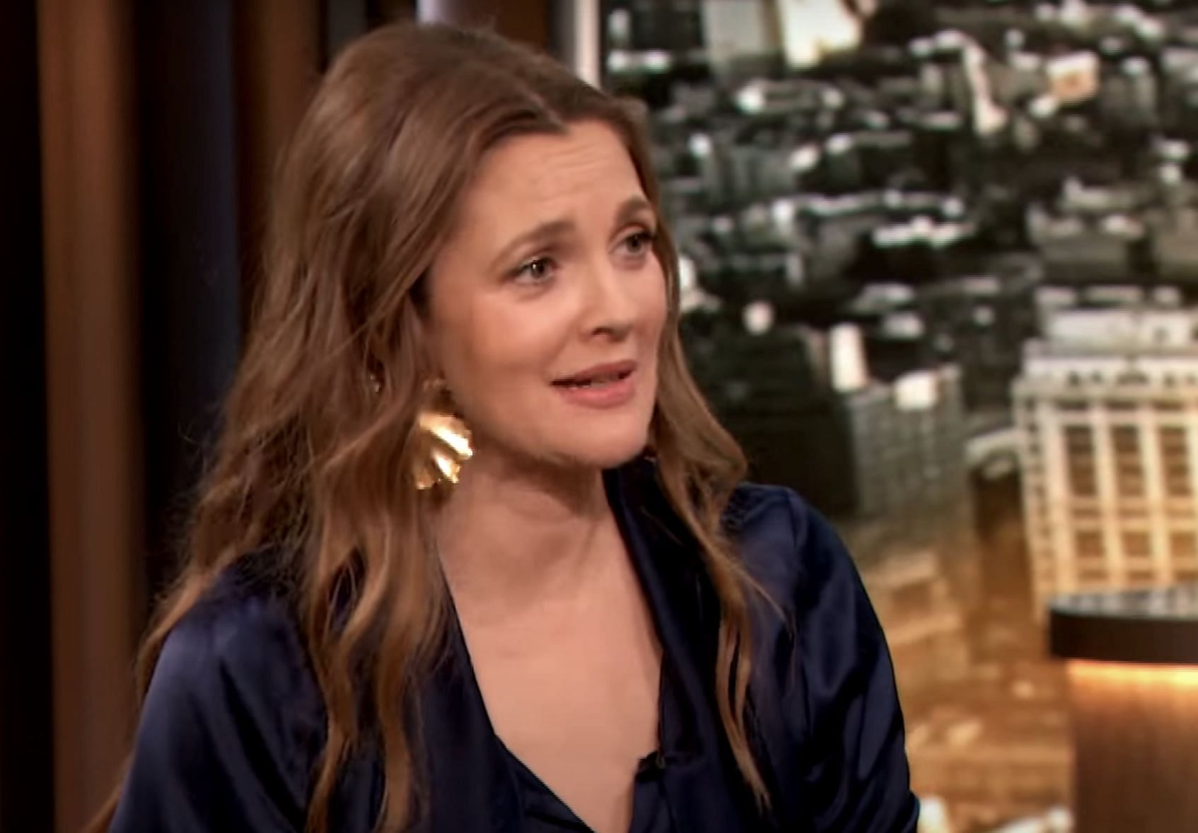 A still from the show (Image via YouTube/The Drew Barrymore Show)