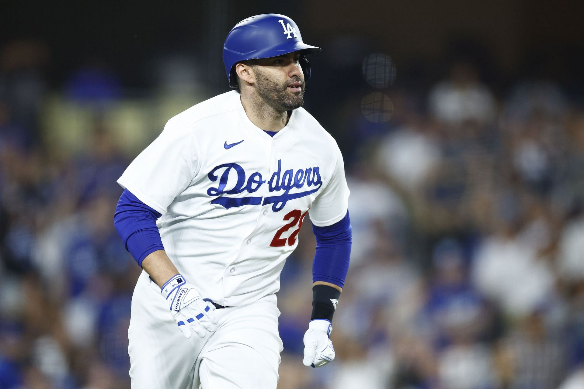 With the departure of Daniel Vogelbach, the New York Mets are exploring options at DH, and J.D. Martinez seems to be a viable one.