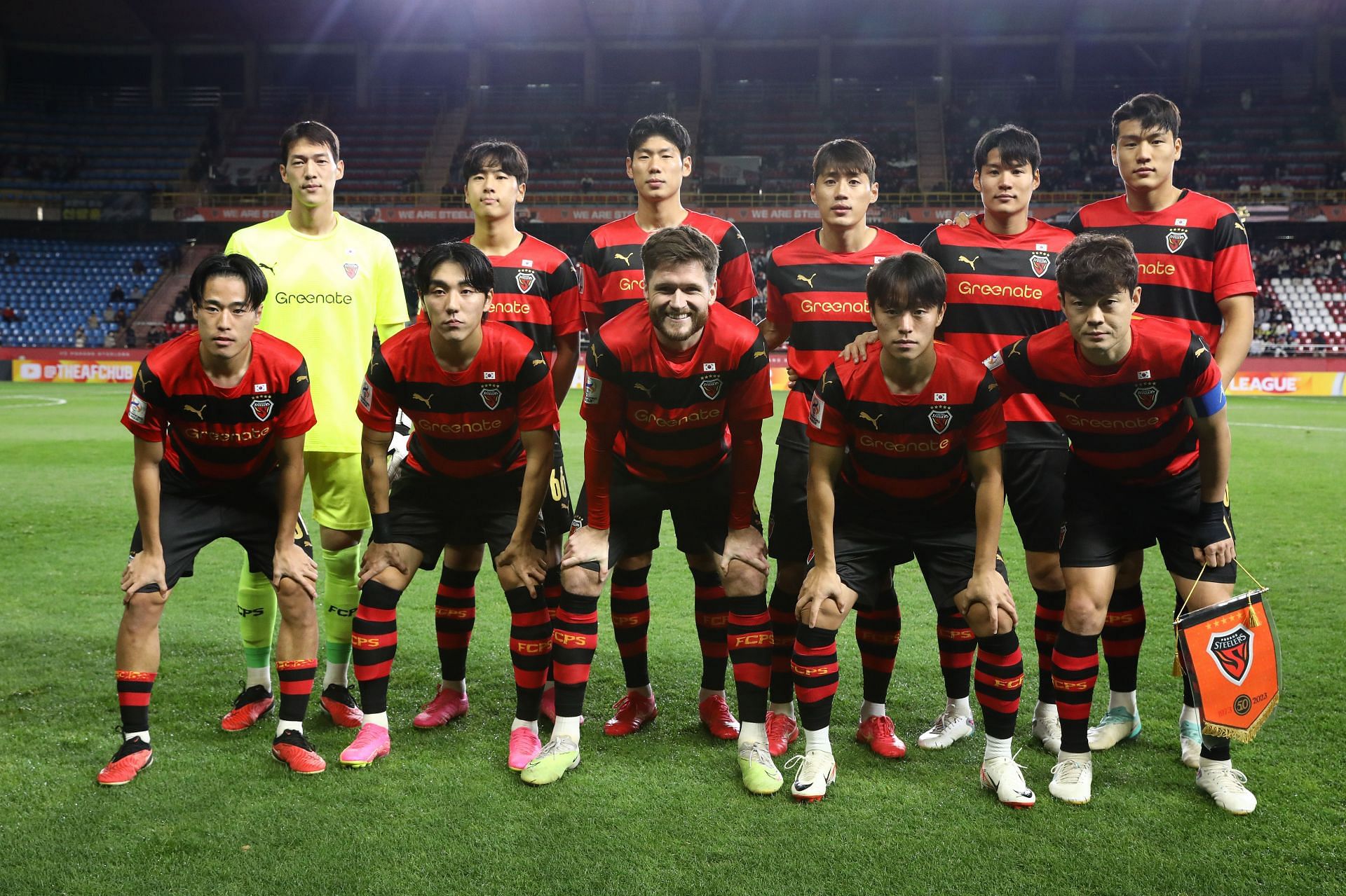 Pohang Steelers v Urawa Red Diamonds - AFC Champions League Group J