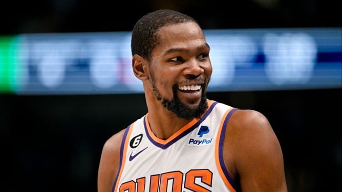 "Some of my best work": Kevin Durant resurfaces savage tweet from 14 years ago, boasts about being 'right tackle' in school