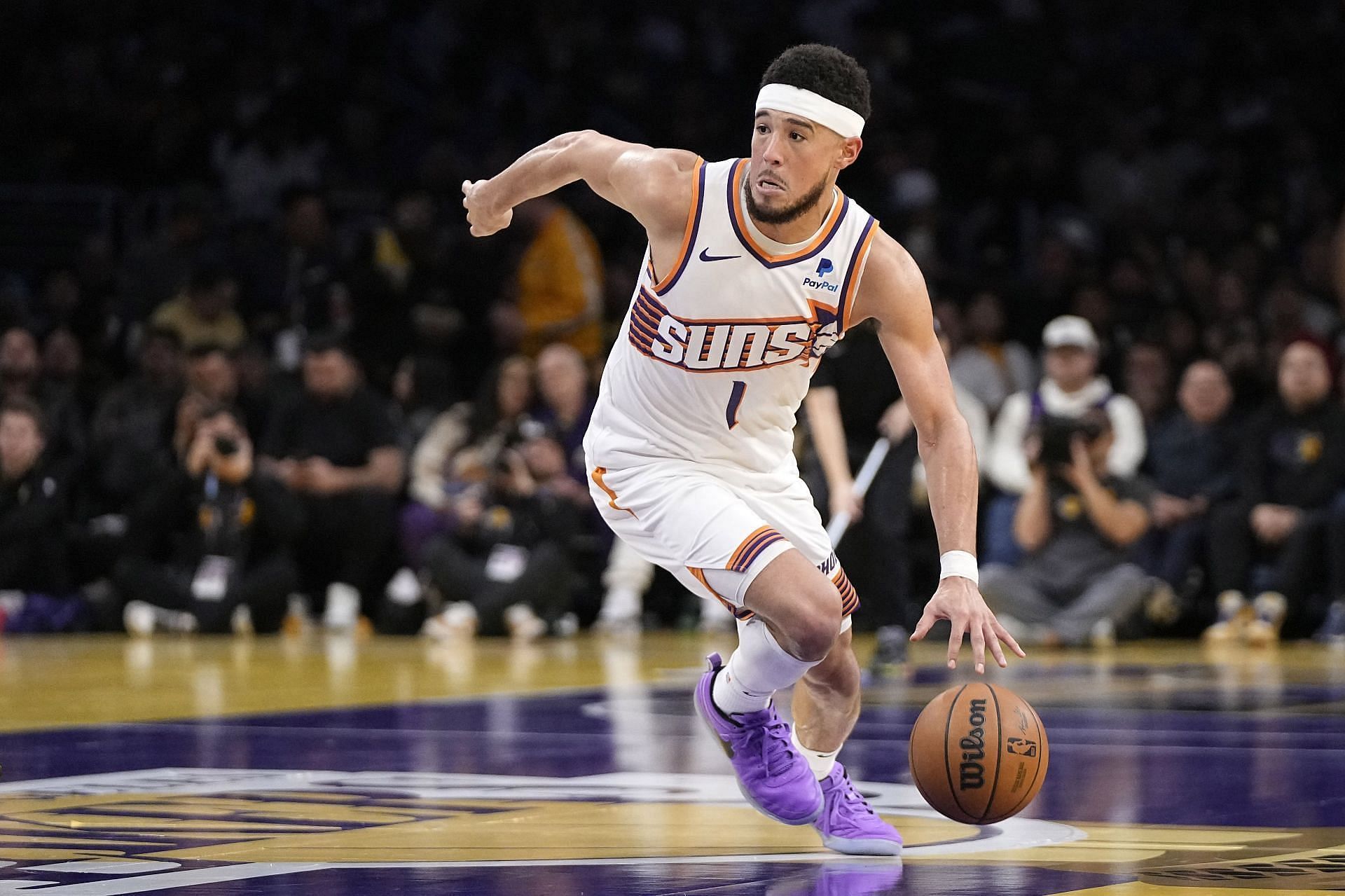 Devin Booker will lead the Phoenix Suns on Friday against the Sacramento Kings.