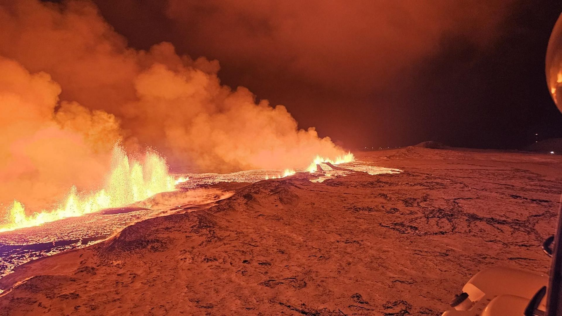 Fagradalsfjall volcanic eruption in Iceland (Image via @dreykjalin/X)