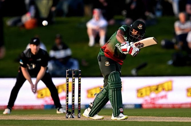 NZ vs BAN Dream11 Team Prediction Fantasy Cricket Tips प्लेइंग XI अपडेट आज के पहले टी20 मैच के लिए 27 Dec 2023