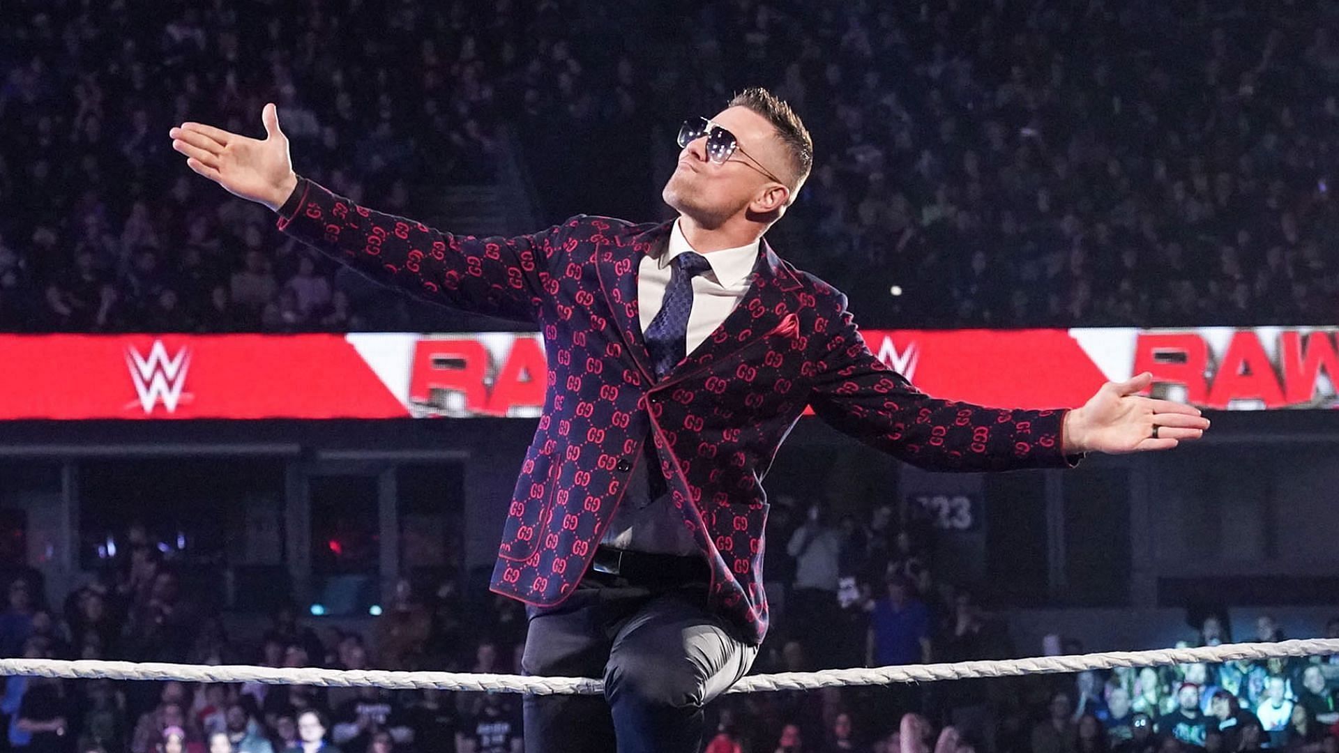 35-year-old WWE Superstar Fires Shots At The Miz Following RAW; Makes ...