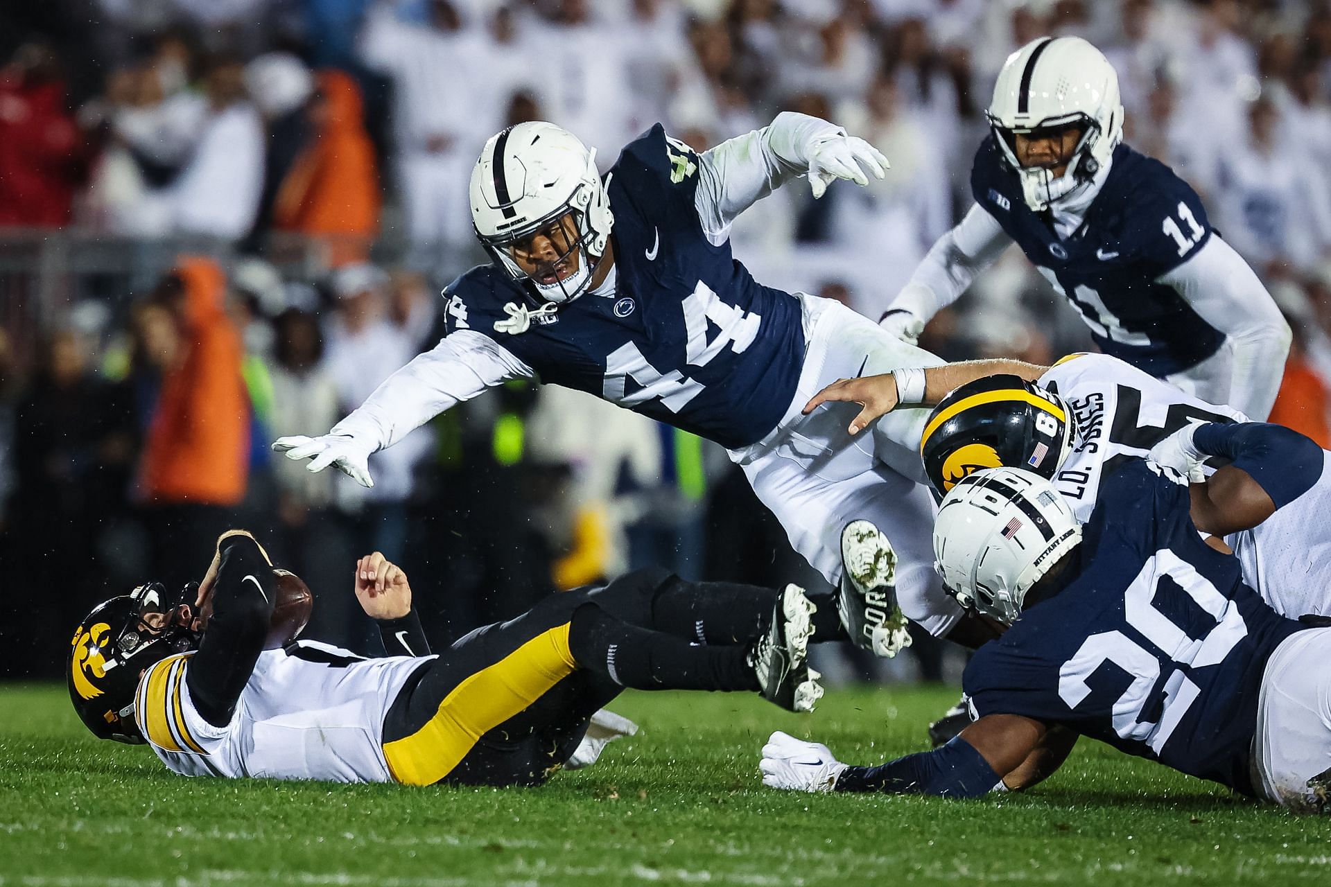 Is Chop Robinson playing in the bowl game? Penn State DE's status explored