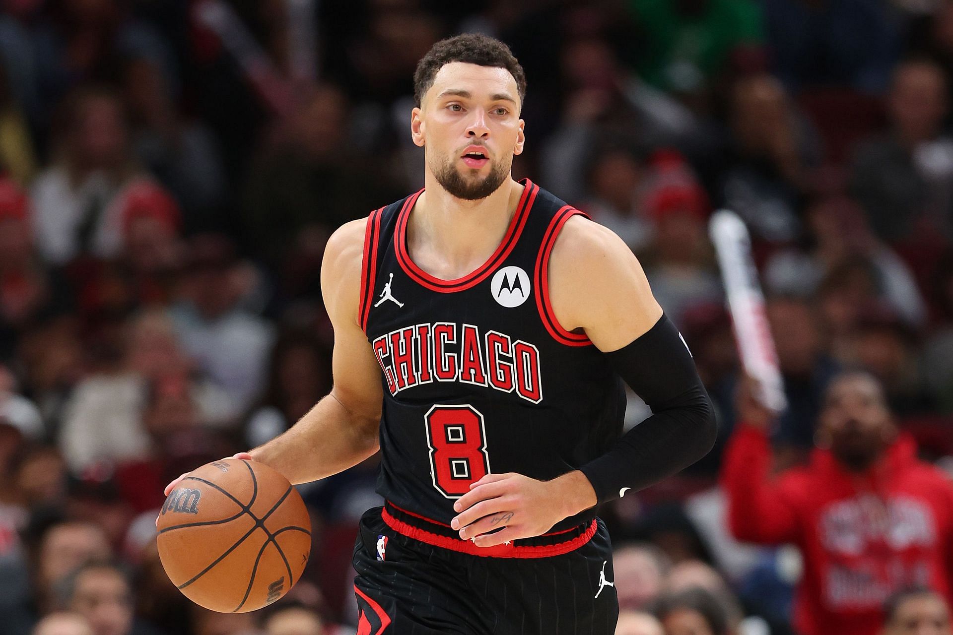 Zach LaVine Injury Update: Bulls provide concerning news about reported ...