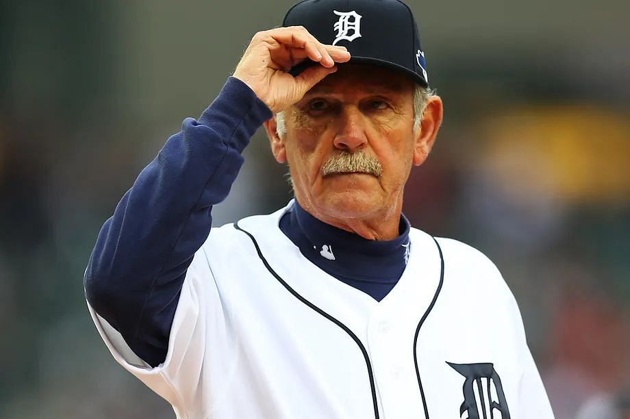 Jim Leyland in Detroit Tigers&#039; Shirt (credit: overthemonster.com)