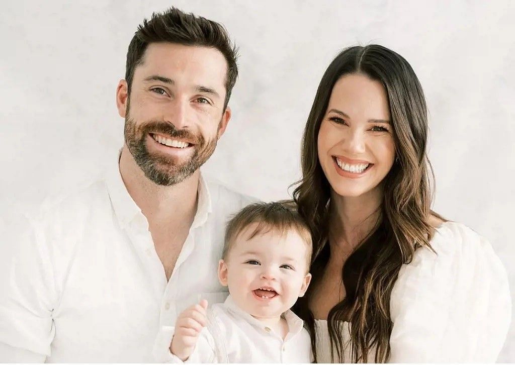 Erik Gudbranson with his wife and child (Image via Instagram)