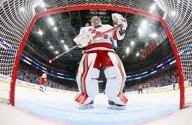 Carolina Hurricanes v New York Islanders