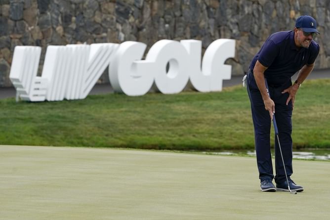 PGA Tour vs LIV Golf: Which players earned more money in 2023?