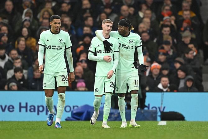 Luton Town 2-3 Chelsea: 5 hits and flops as the Blues survive a late scare from Tangerines | Premier League 2023-24