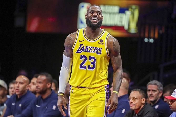 Watch: LeBron James allegedly spotted gambling in Las Vegas before NBA In-Season tournament final