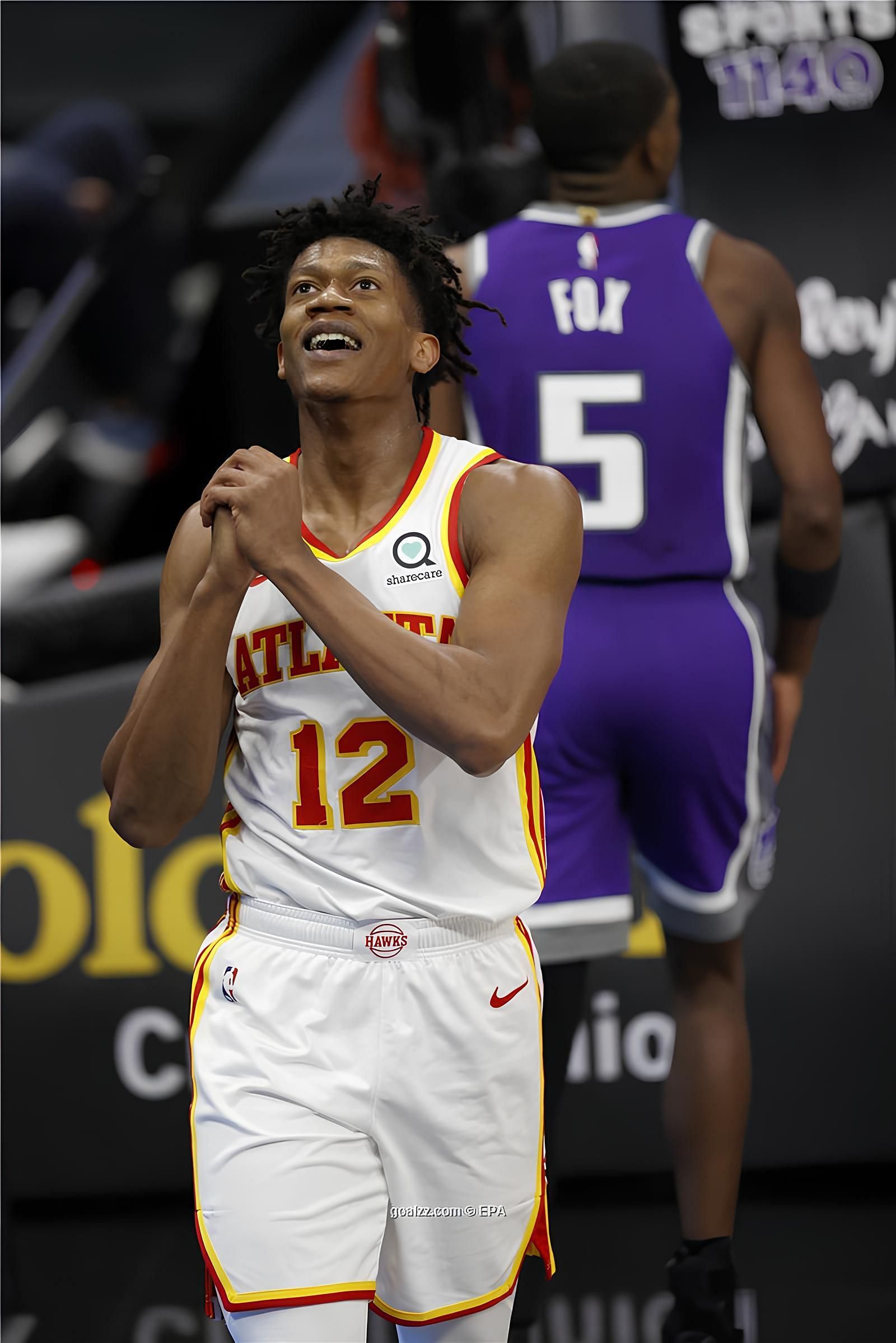 De&#039;Andre Hunter to the Kings