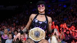 Watch: Rhea Ripley makes fan almost faint on WWE RAW