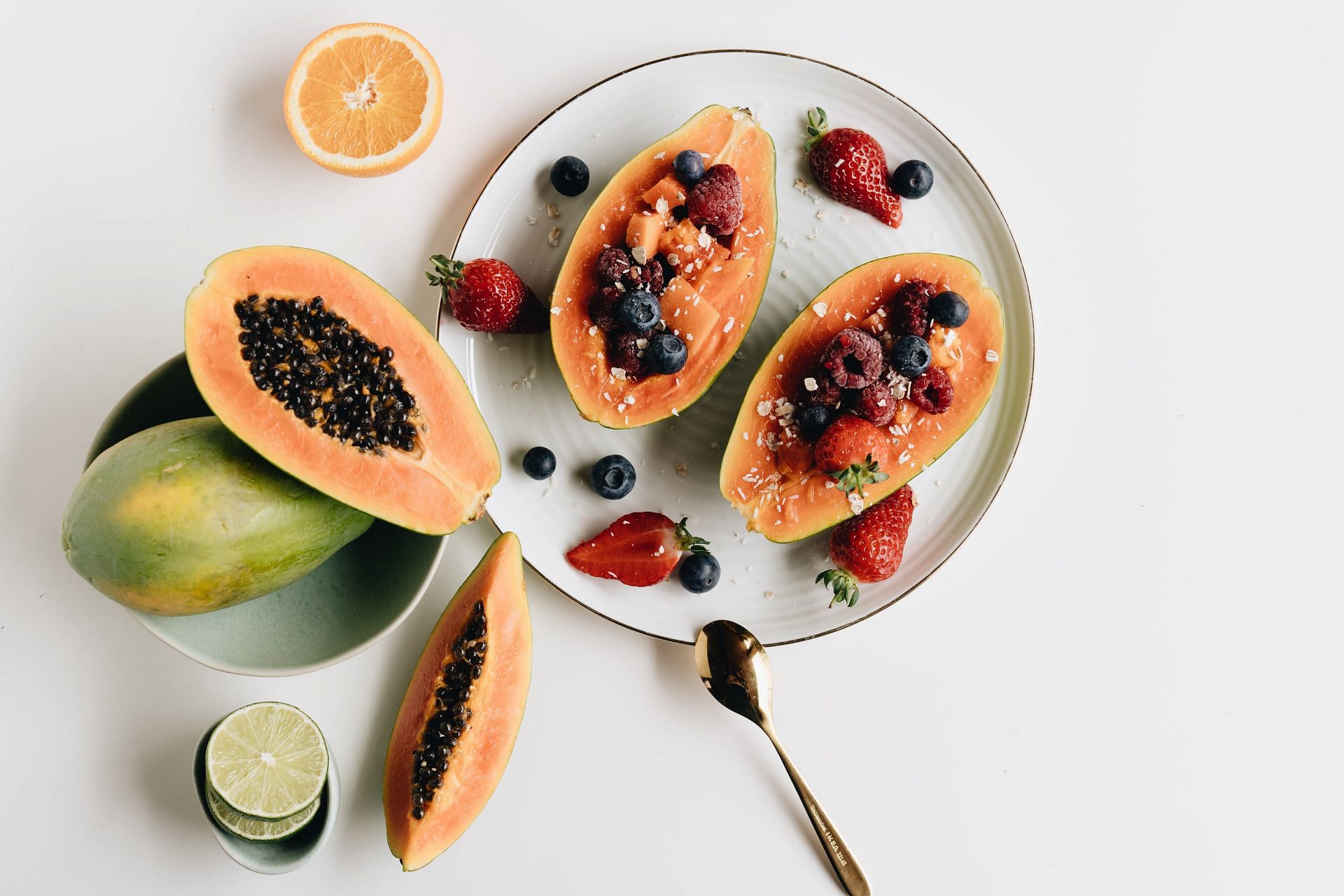Fruits for empty stomach (Image sourced via Pexels / Photo by alleksana)