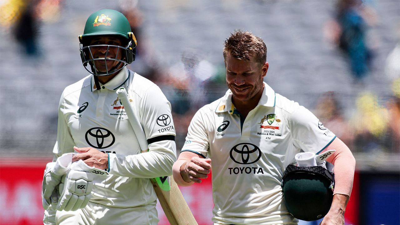 Usman Khawaja (L) wearing a black armband. (Credits: TOI Sports Twitter)