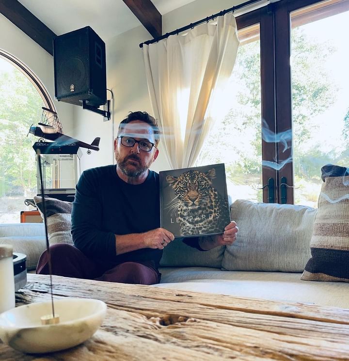 Who is in the cast of American Dad!?