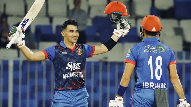 रहमानुल्लाह गुरबाज ने पहले T20I में चौके और छक्कों की बारिश से लगाया धुआंधार शतक, अफगानिस्तान की यूएई के खिलाफ बड़ी जीत