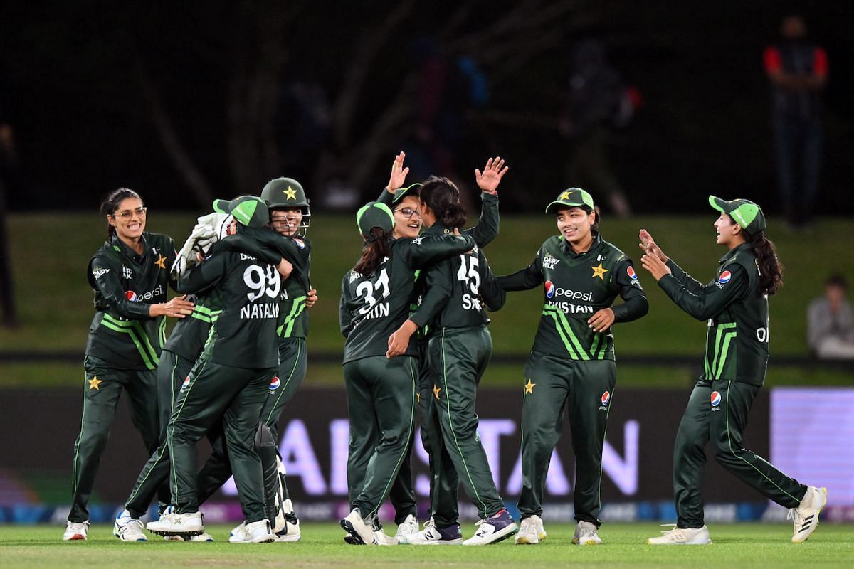 पाकिस्तान ने रोमांचक जीत दर्ज की  