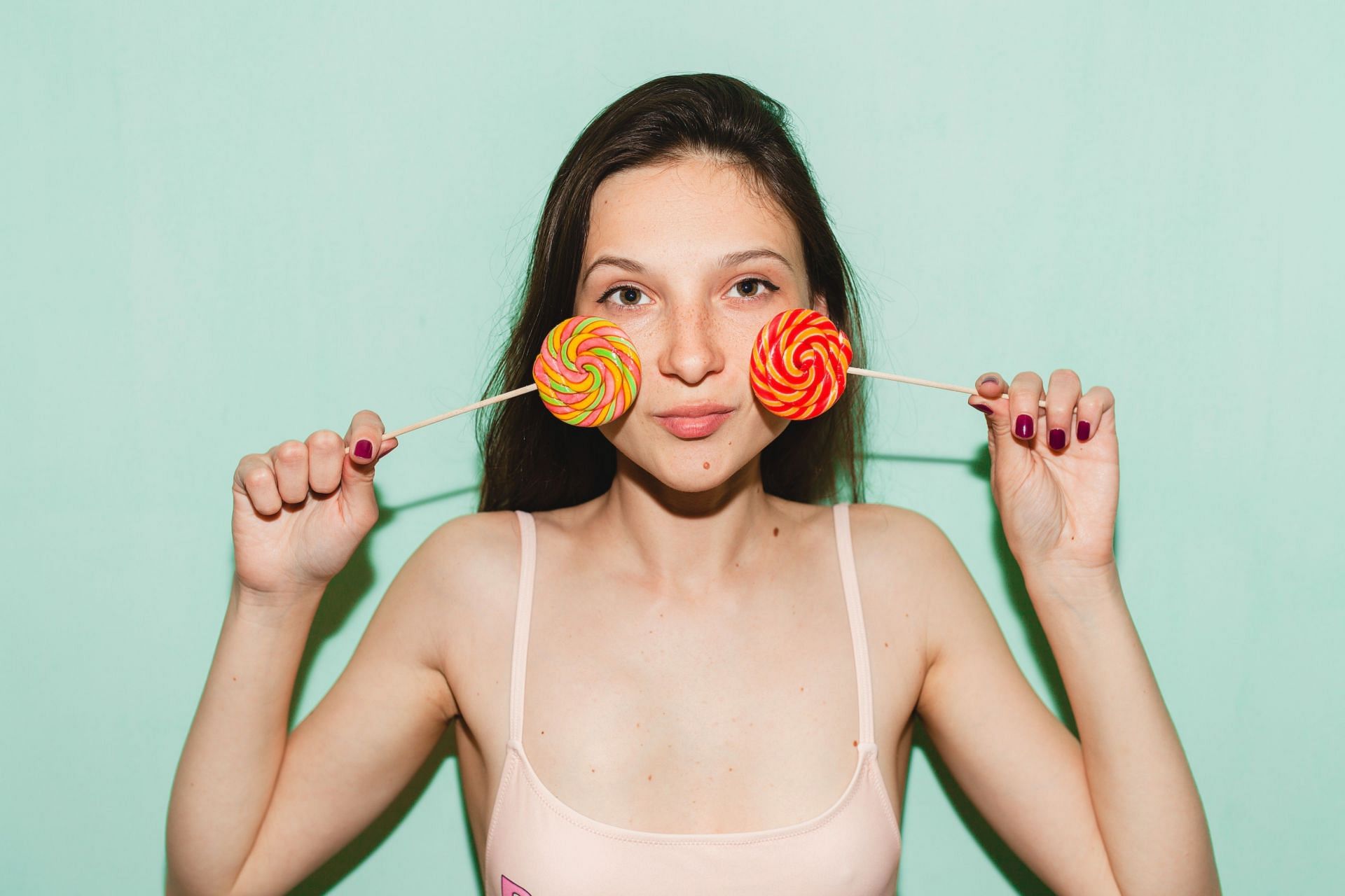 Sour candy for anxiety is not recommended for someone with physical health concerns. (Image via Vecteezy/Mariia Markevych)