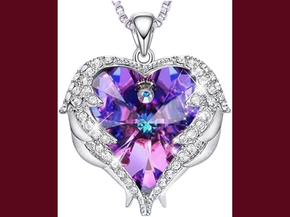 The Angel Heart necklace (Image via Amazon)