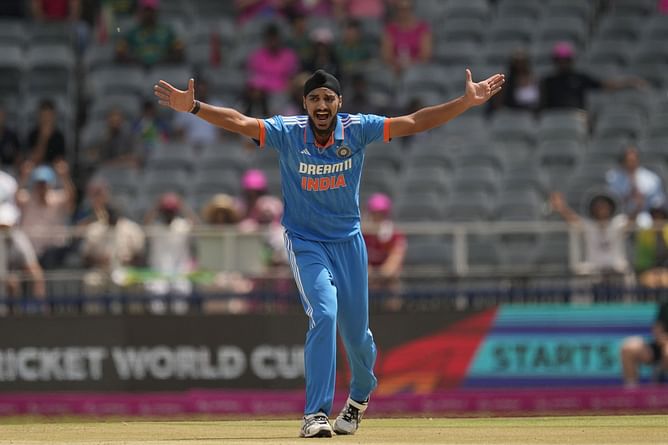 "I visualized myself getting five wickets"- Arshdeep Singh to Avesh Khan after incredible performance in IND vs SA 1st ODI