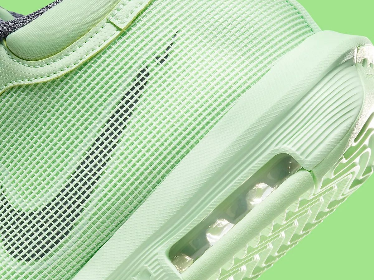 Nike LeBron Witness 8 &ldquo;Green Glow&rdquo; sneakers (Image via Sneaker News)