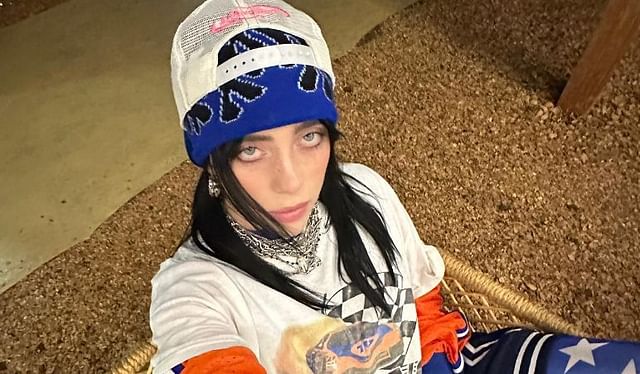 Does Billie Eilish have tics?
