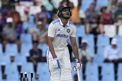 "His place will definitely be under the scanner" - Dinesh Karthik on Shubman Gill's unimpressive Test record
