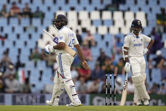 “This is his shot” - Vikram Rathour defends Rohit Sharma being dismissed while attempting a hook on Day 1 in Centurion