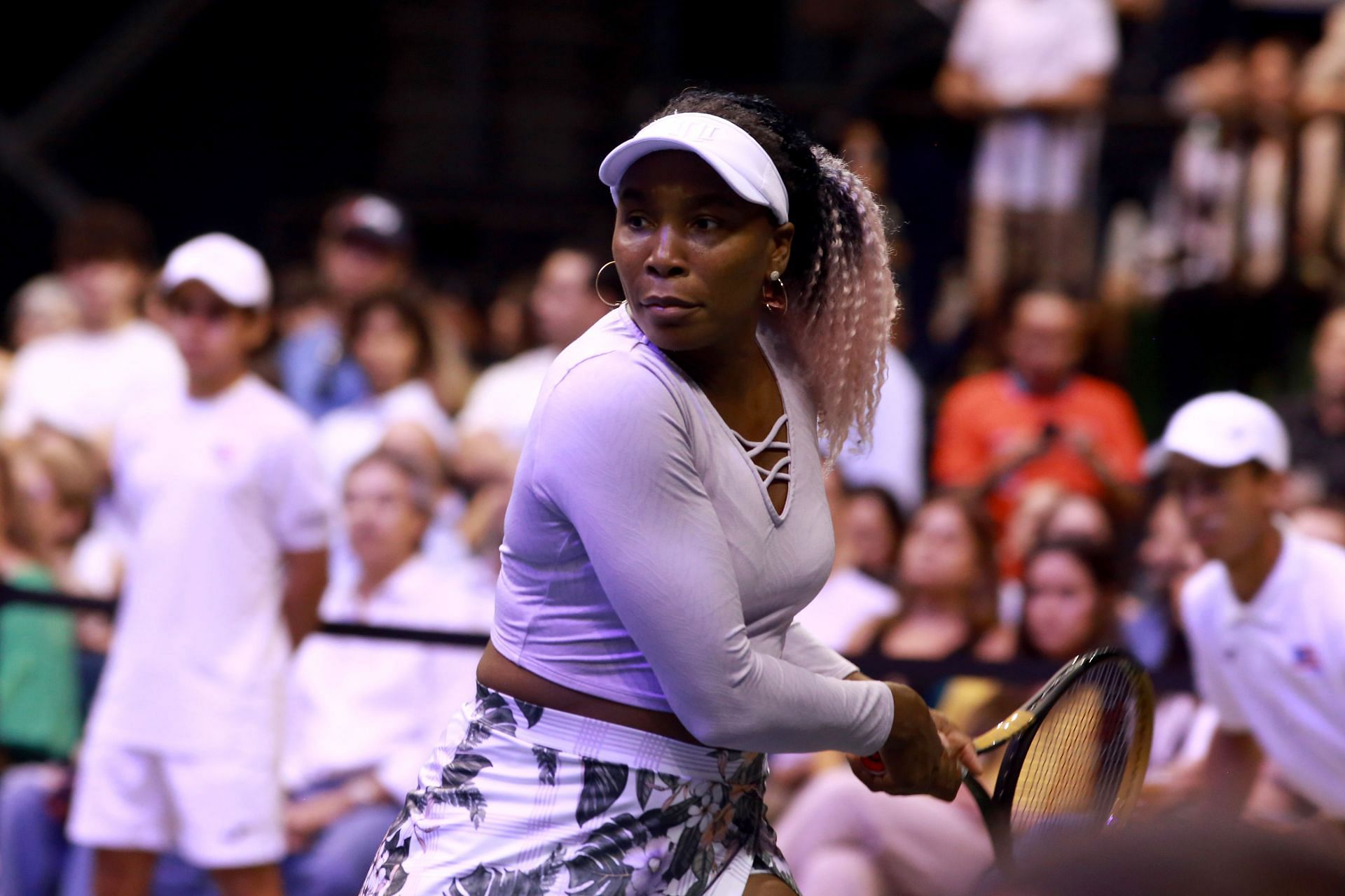 Venus Williams vs M&oacute;nica Puig Exhibition Match