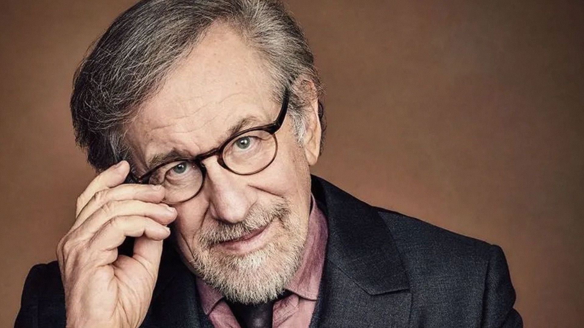 A still of Steven Spielberg (Image via Instagram/stevenspielbergfans)