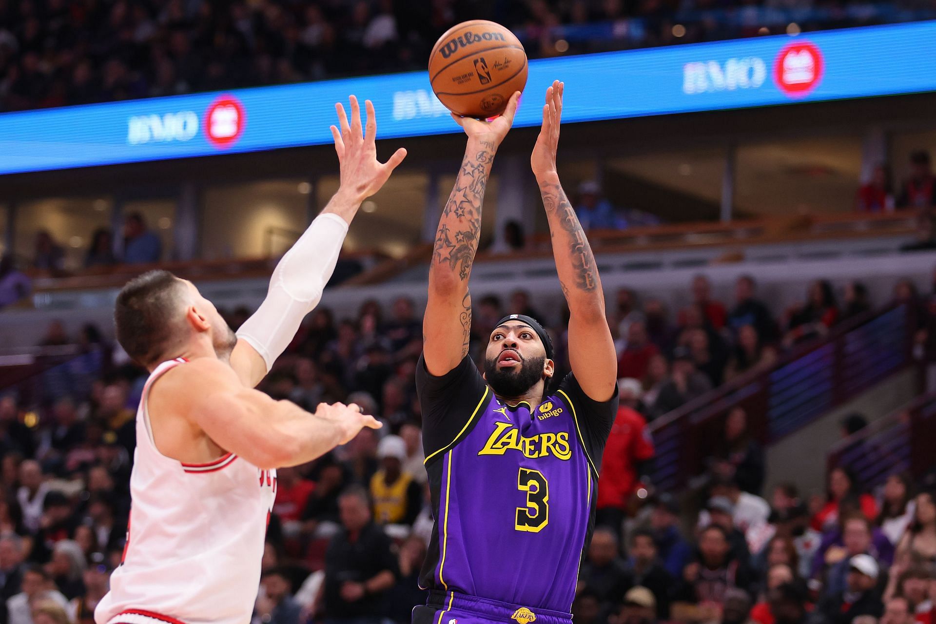 Los Angeles Lakers v Chicago Bulls