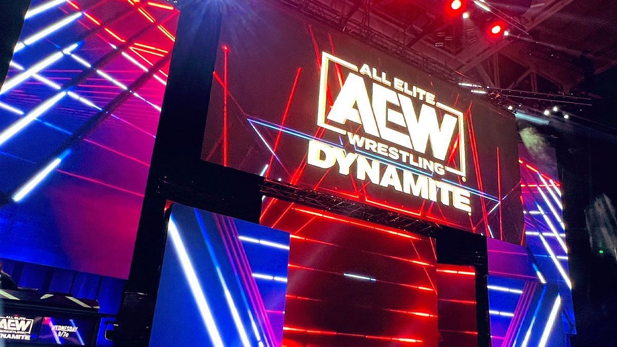 An AEW star teases returning to former faction