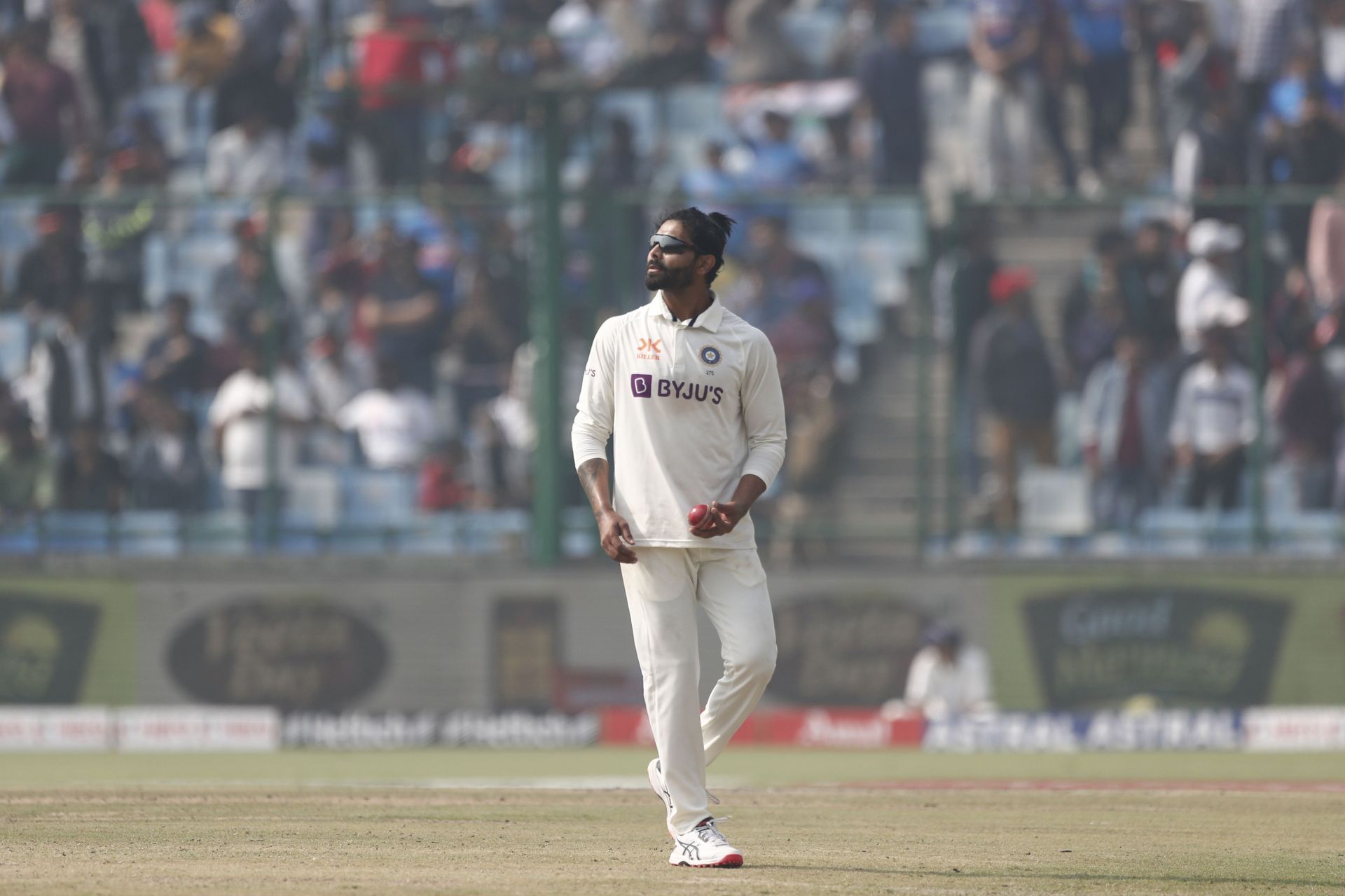 Ravindra Jadeja in action: India v Australia - 2nd Test: Day 3