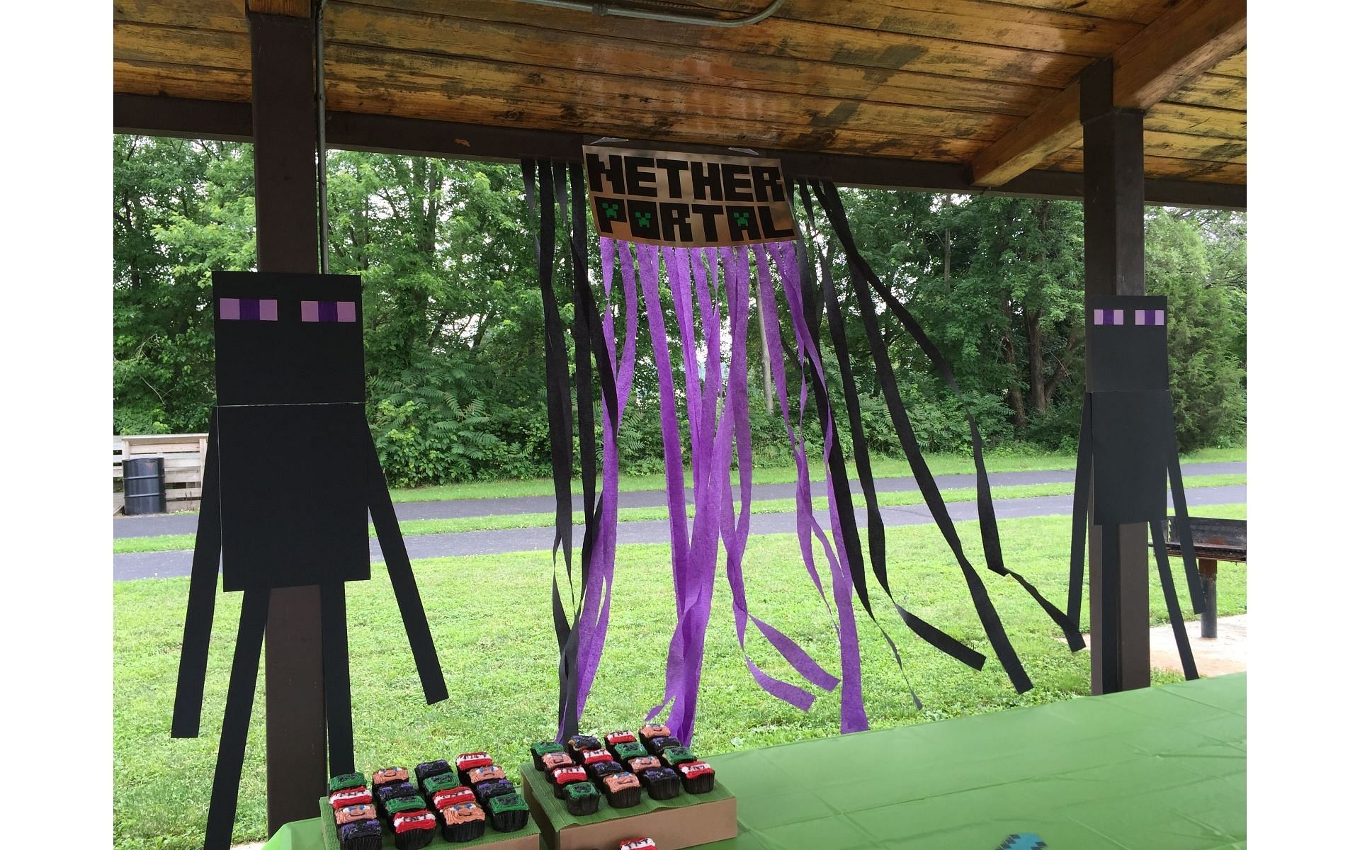 Bring the Enderman to life with this fun idea to create your own Enderman banner (Image via Pinterest)