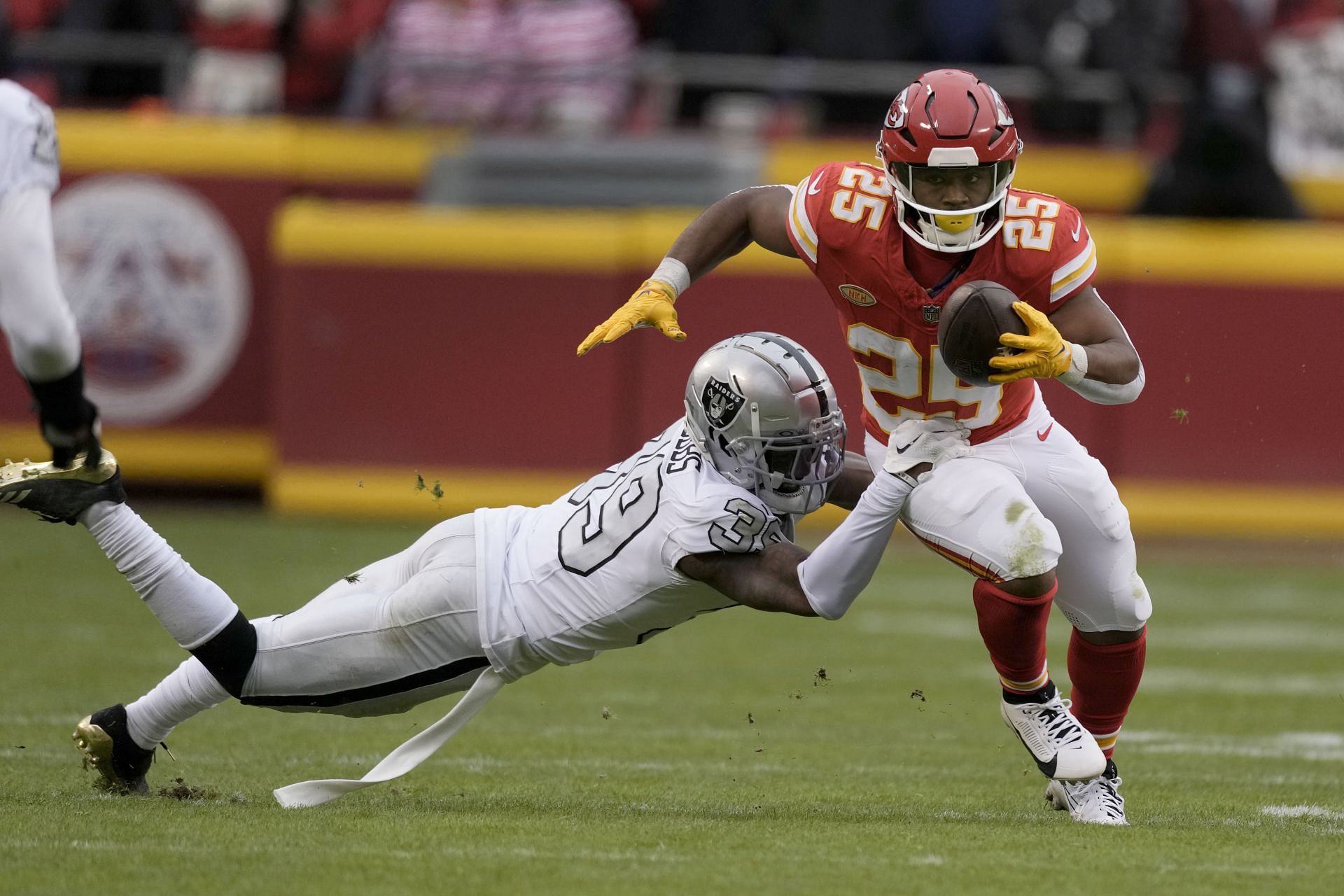 Raiders Chiefs Football