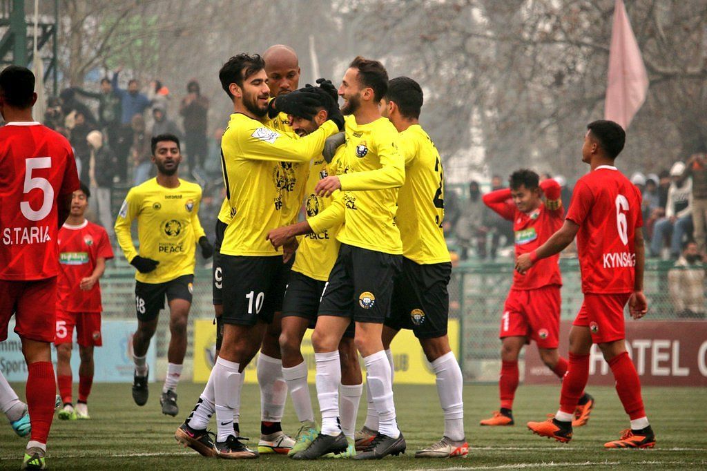 Real Kashmir FC in action against Shillong Lajong in I-League 2023-24 (Image Credits: Twitter/I-League)
