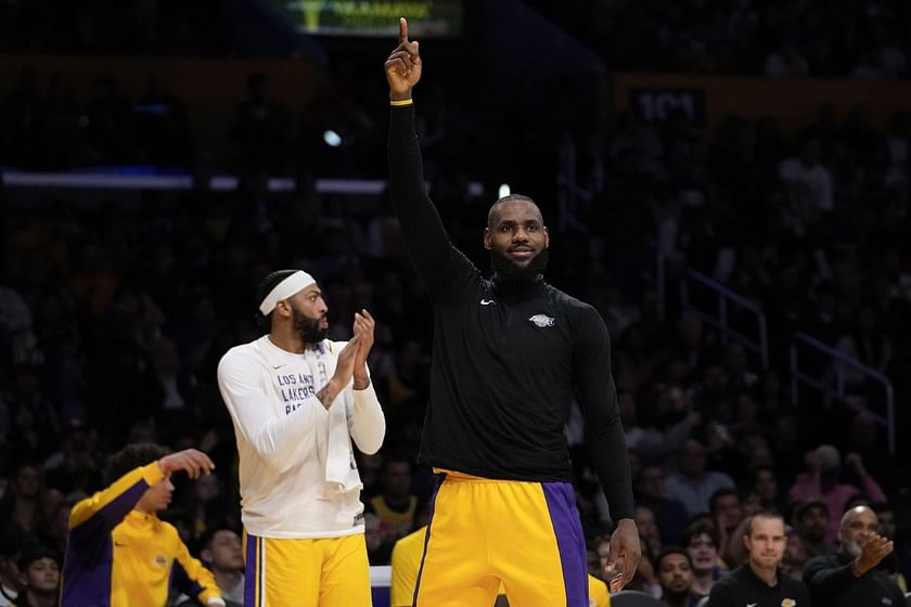 LeBron James' slime-tastic, karate-infused hilarious new pre-game ...